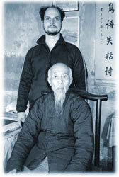 B.K. Frantzis med Liu Hung Chieh